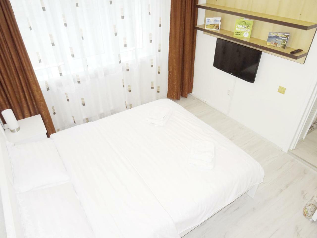 Smart Apartament Piatra Neamţ Exterior foto
